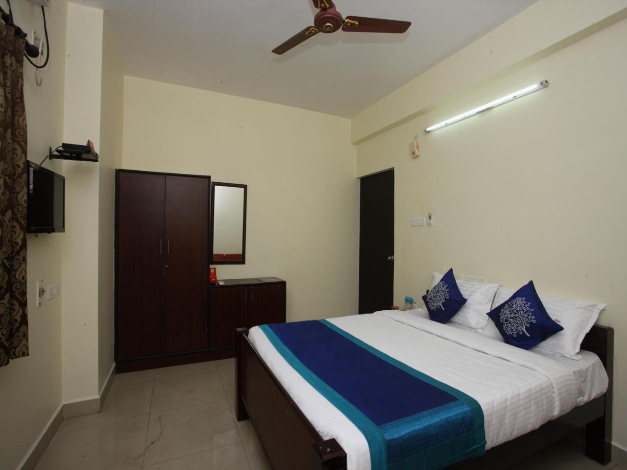 Oyo 10465 Koyambedu Chennai Hotel Ngoại thất bức ảnh